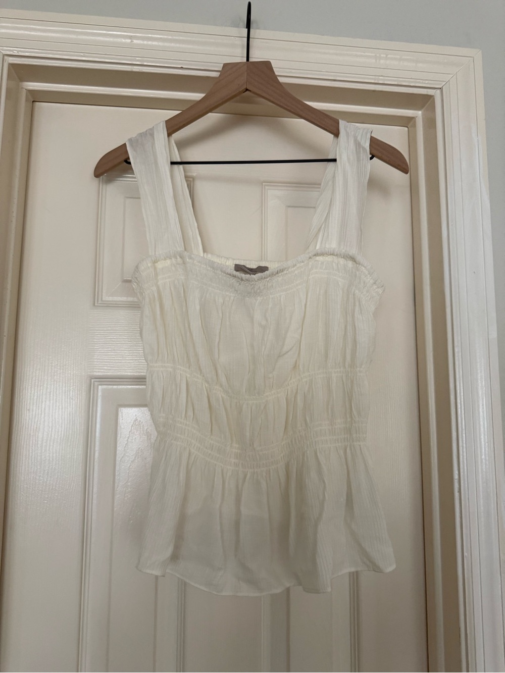 H&M Cream White Ivory Smocked Peplum Cami Tank Shirt Medium M - Picture 2 of 3